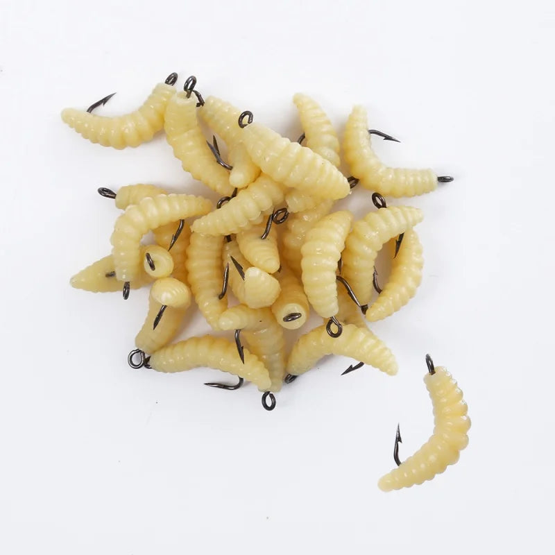30pcs Rubber Maggot Fishing Lures with Hooks, 22mm Artificial Baits for Trout, Sunfish, Bluegill, Carp & Freshwater Fishing, Soft Bait Bulk Set